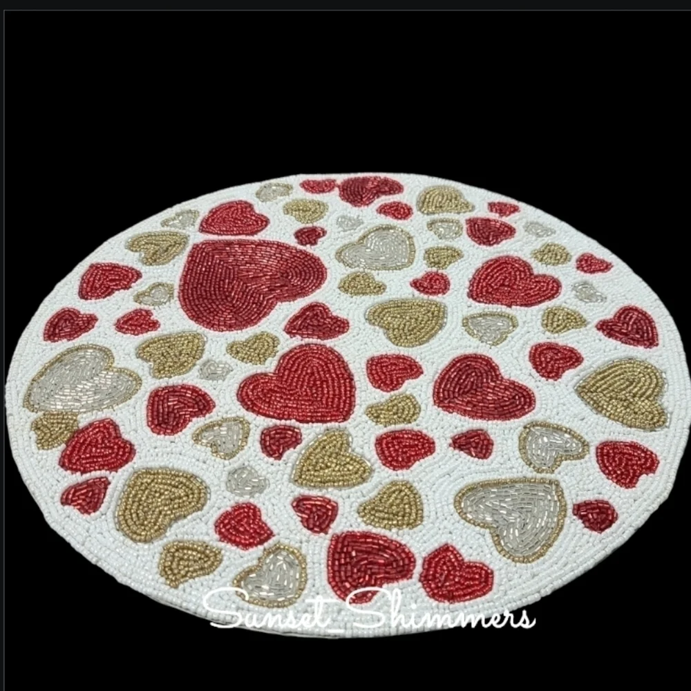 x4 Nicole Miller Valentines Hearts  Sparkly Beaded Placemats Charger SET New